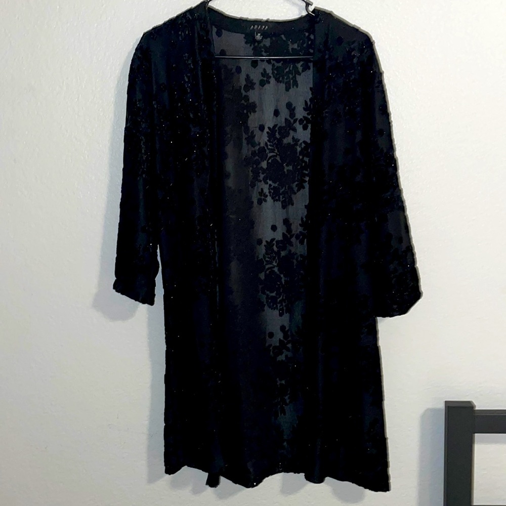 Adiva M Black, sparkly. One tie in front kimono style open cardigan